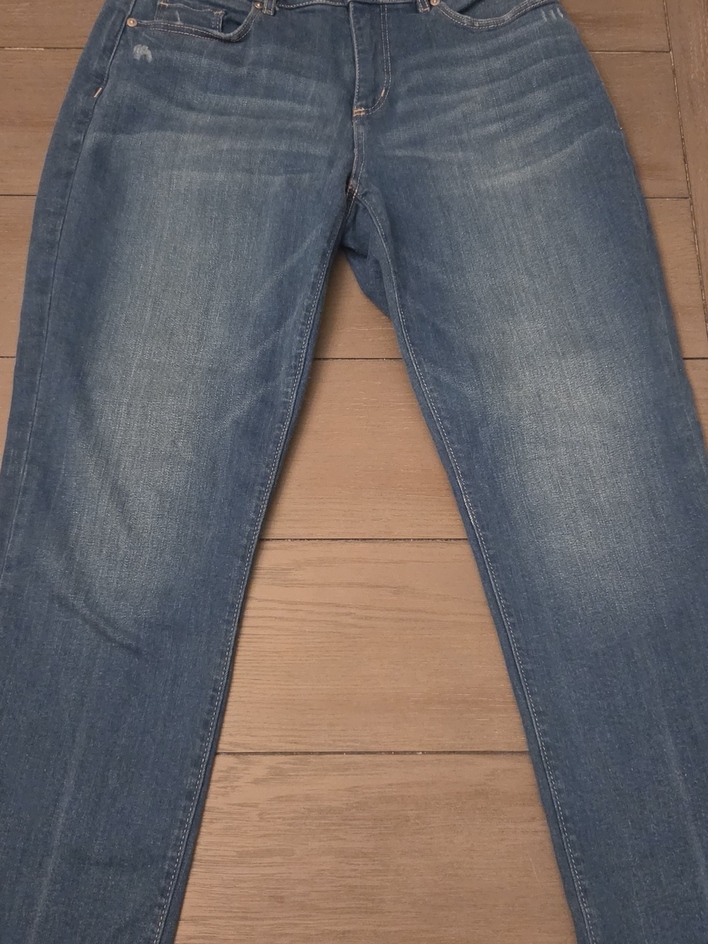 LOFT Women's Medium Blue Slim Straight Jeans